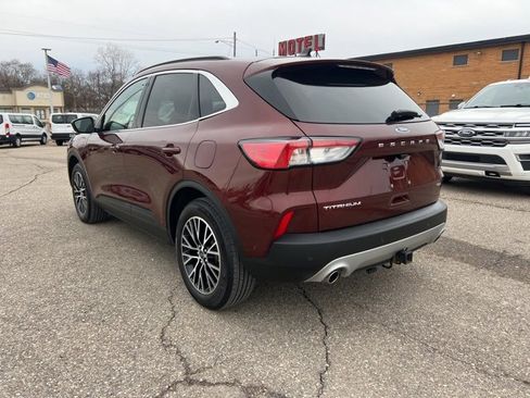 Certified 2021 Ford Escape Titanium w/ Titanium Premium Package image 6