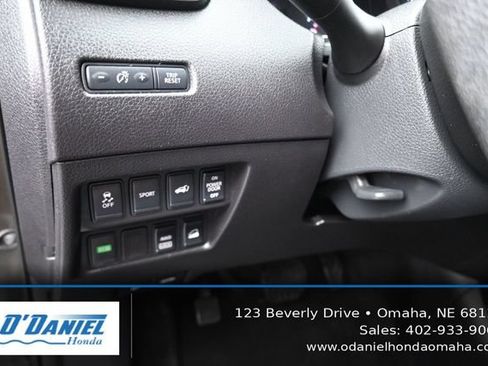 Used 2015 Nissan Rogue SL AWD/4WD image 27