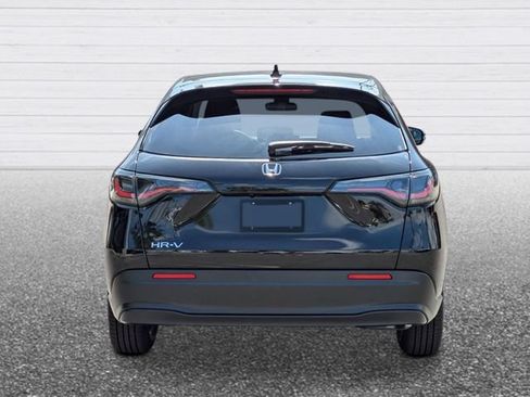 New 2027 Honda HR-V LX image 3