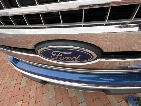 Used 2018 Ford F150 XLT w/ Equipment Group 302A Luxury image 4