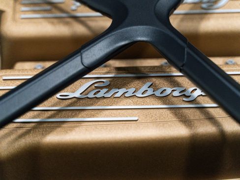 Used 2022 Lamborghini Huracan STO image 8