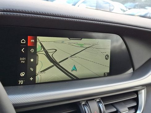 New 2025 Alfa Romeo Stelvio Sprint image 14