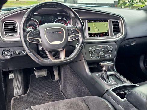 Used 2022 Dodge Charger R/T w/ Plus Group RWD image 34