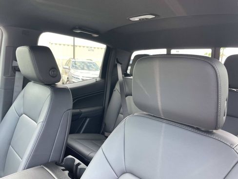 New 2026 GMC Canyon Elevation w/ Convenience Package RWD image 22