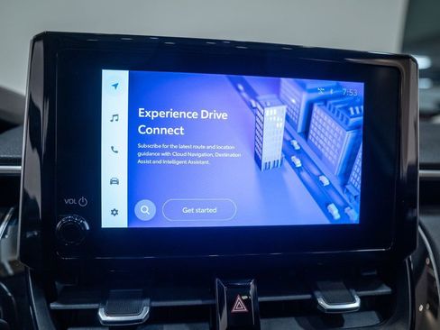 Used 2023 Toyota Corolla Cross XLE w/ Convenience Package image 23