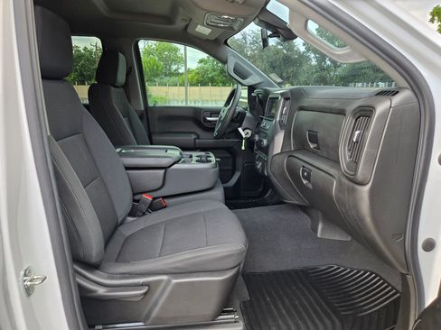 Used 2022 Chevrolet Silverado 1500 Custom w/ Rally Edition RWD image 28