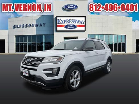 Used 2016 Ford Explorer XLT AWD/4WD image 1
