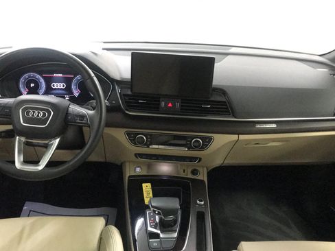 Used 2023 Audi Q5 2.0T Premium Plus w/ Premium Plus Package AWD/4WD image 19