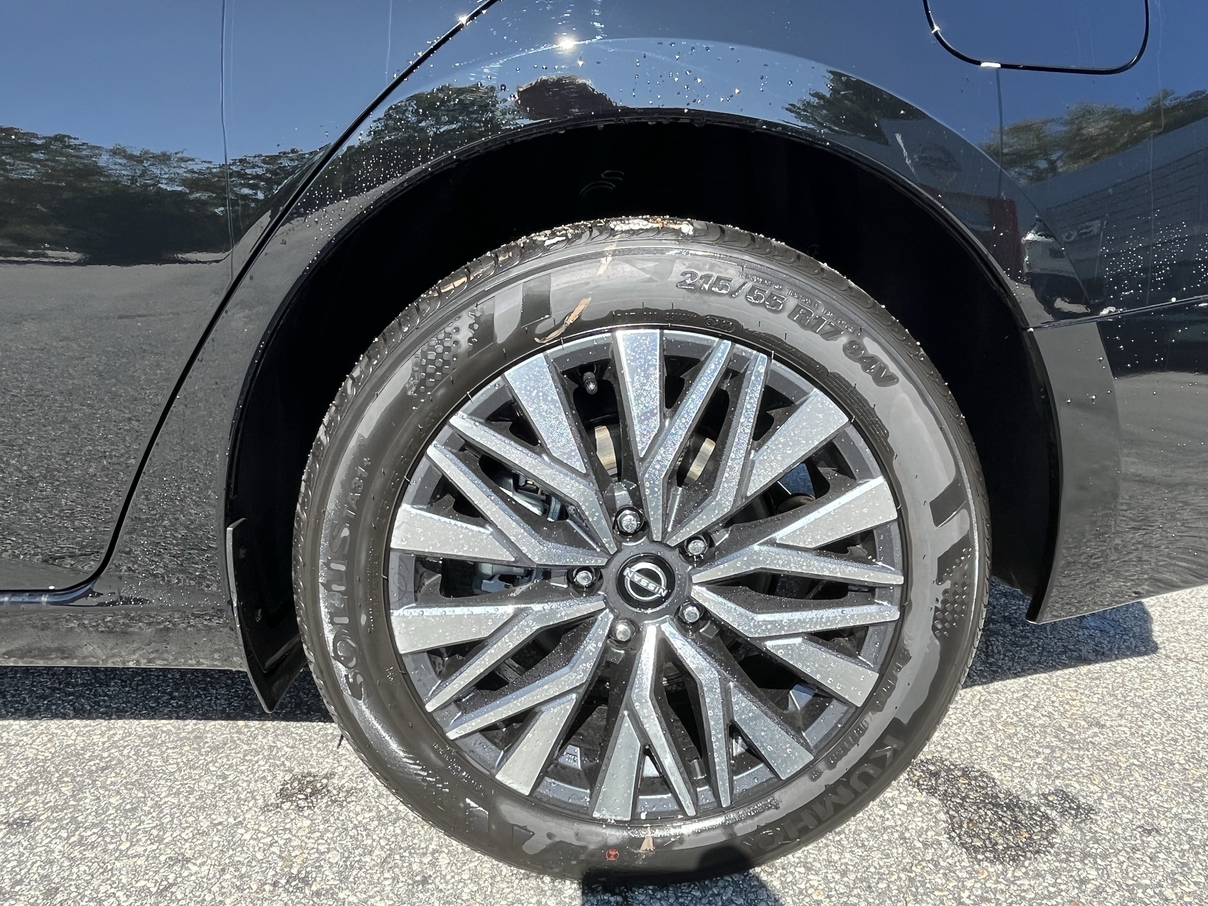New 2026 Nissan Altima 2.5 SV AWD/4WD image 13