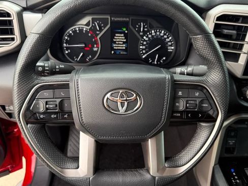 Used 2022 Toyota Tundra SR5 w/ SR5 Premium Package AWD/4WD image 15