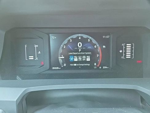 Used 2024 Toyota Tacoma SR w/ SR Upgrade Package AWD/4WD image 11