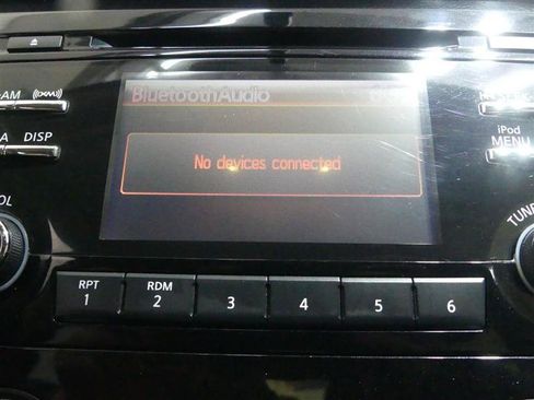 Used 2017 Nissan Rogue S AWD/4WD image 39