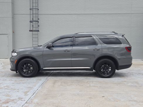 Used 2022 Dodge Durango SXT AWD/4WD image 5