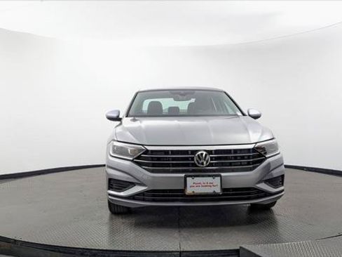Used 2020 Volkswagen Jetta SEL FWD image 12