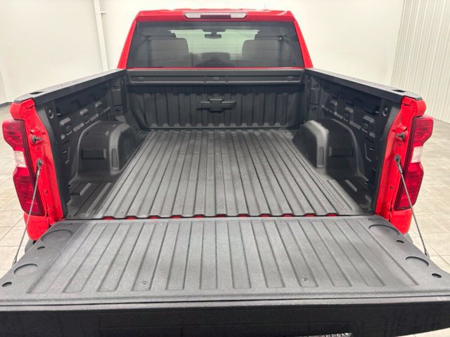 Used 2022 Chevrolet Silverado 1500 LT AWD/4WD image 9