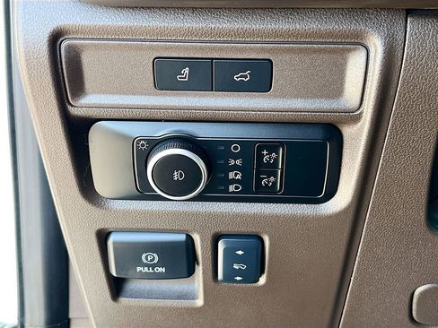 Used 2024 Ford Expedition Max King Ranch RWD image 10