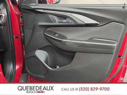 Used 2021 Chevrolet TrailBlazer RS w/ Convenience Package AWD/4WD image 28