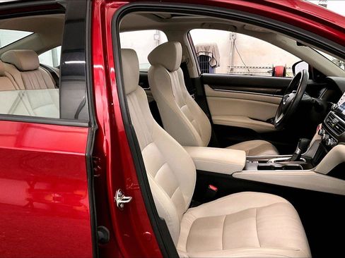 Used 2018 Honda Accord EX-L image 7