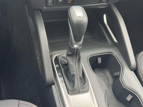 Used 2025 Nissan Frontier SV w/ SV Convenience Package image 28