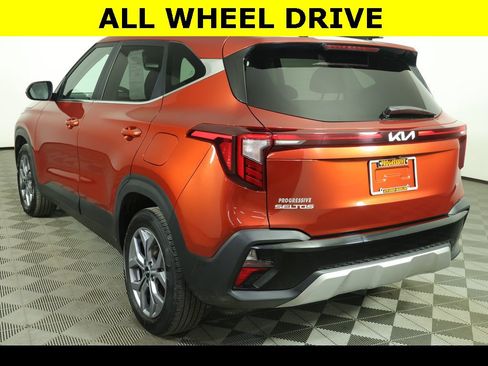 Used 2024 Kia Seltos S image 5