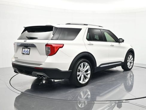 Used 2022 Ford Explorer Platinum w/ Equipment Group 601A RWD image 5
