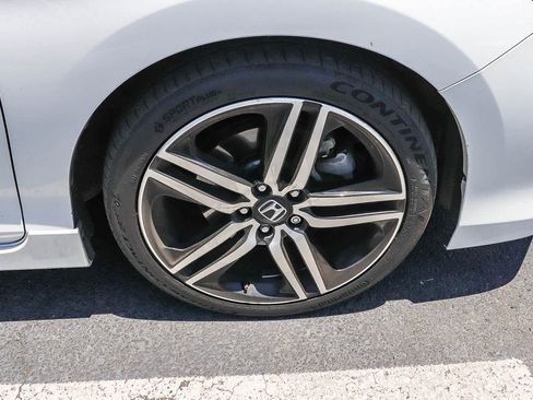 Used 2016 Honda Accord Touring image 23