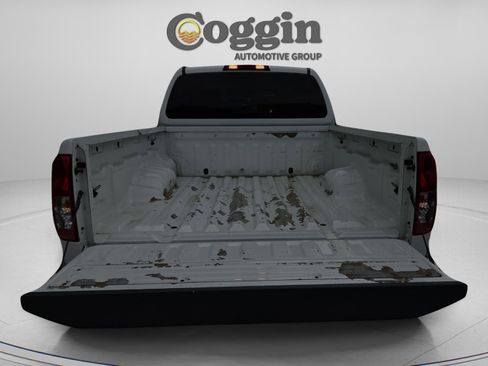 Used 2019 Nissan Frontier S RWD image 13