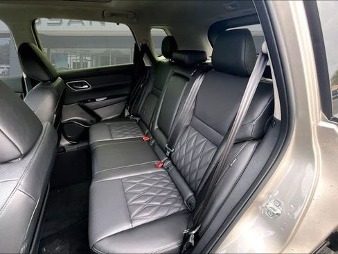 New 2026 Nissan Rogue Platinum AWD/4WD image 15