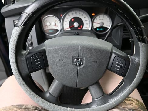Used 2004 Dodge Durango SLT RWD image 14