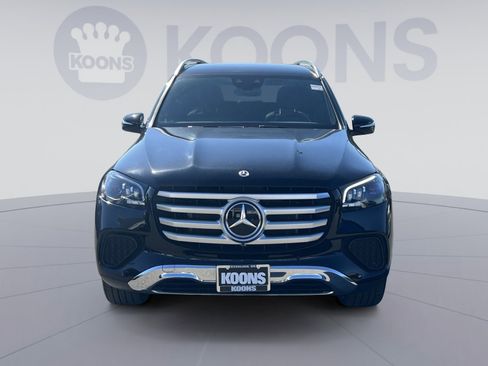 Used 2025 Mercedes-Benz GLS 450 4MATIC image 4