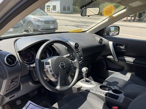 Used 2013 Nissan Rogue S w/ Special Edition Pkg AWD/4WD image 18