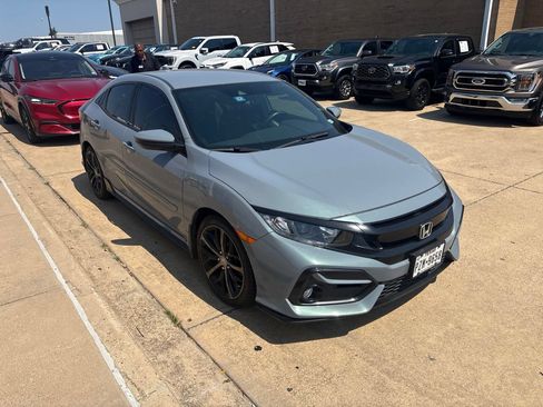 Used 2021 Honda Civic Sport image 4