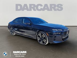 Used 2025 BMW 760i xDrive w/ Executive Package AWD/4WD video 1