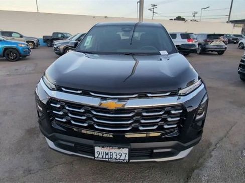Used 2026 Chevrolet Equinox LT image 3