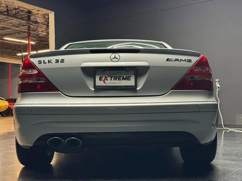 Used 2002 Mercedes-Benz SLK 32 AMG SLK 32 Roadster 2D image 3