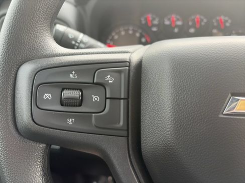 Used 2025 Chevrolet Silverado 1500 W/T AWD/4WD image 20