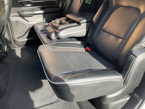 Used 2025 RAM 1500 Laramie AWD/4WD image 38