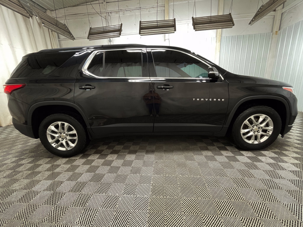 Used 2019 Chevrolet Traverse LT AWD/4WD image 17