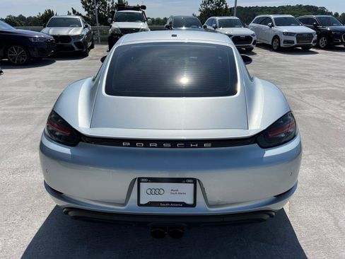 Used 2018 Porsche 718 Cayman RWD image 6