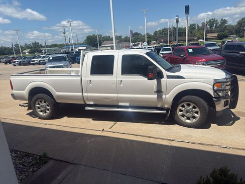 Used 2016 Ford F350 Lariat w/ Lariat Interior Package AWD/4WD image 5
