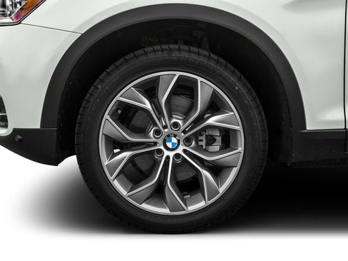 Used 2017 BMW X3 xDrive28i AWD/4WD image 15