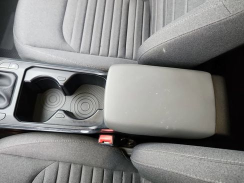 Used 2025 Kia K4 EX image 20