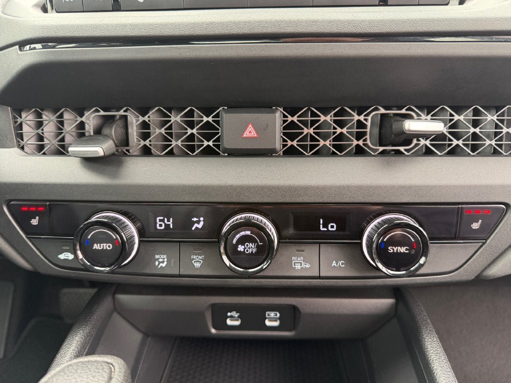 Used 2023 Honda Accord EX image 32