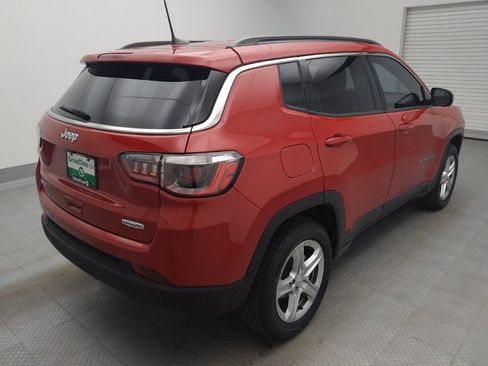 Used 2023 Jeep Compass Latitude w/ Convenience Group AWD/4WD image 9