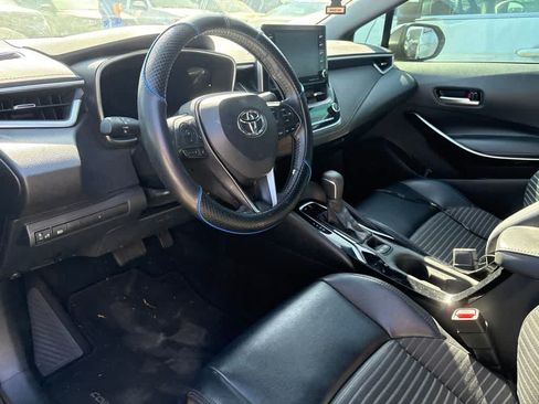 Used 2021 Toyota Corolla XSE w/ Carpet Mat Package (TMS) FWD image 3