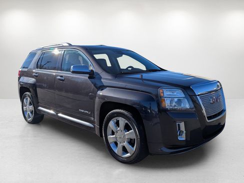 Used 2014 GMC Terrain Denali image 3
