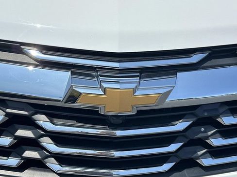 Used 2026 Chevrolet Equinox LT FWD image 28