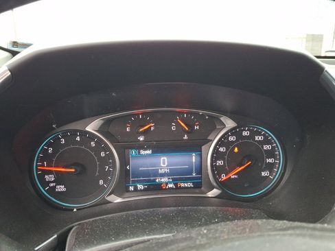 Used 2020 Chevrolet Equinox LT image 3