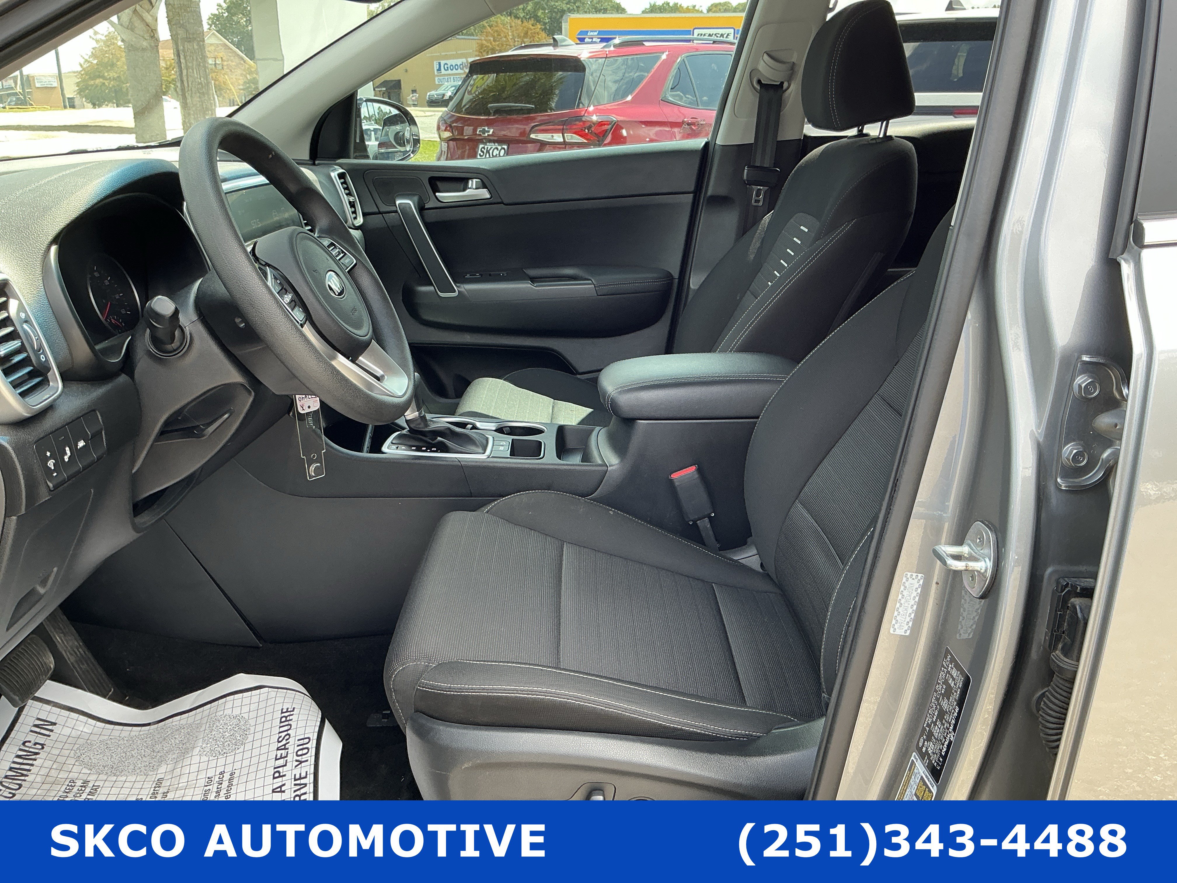 Used 2021 Kia Sportage LX w/ LX Fwd Popular Package image 11