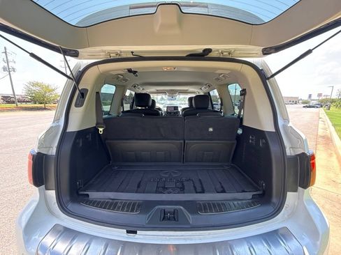 Used 2022 INFINITI QX80 Luxe w/ All-Season Package RWD image 23